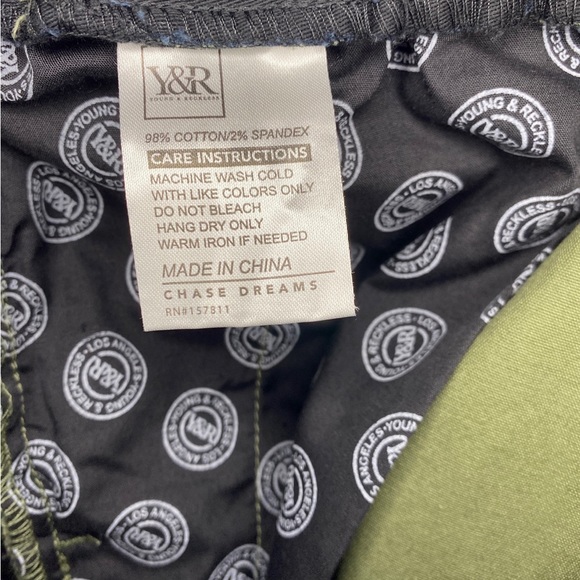 Men’s Army Green YOUNG & RECKLESS‎ Drawstring Exploit Cargo Pants Size Small - Picture 7 of 7